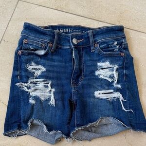 American Eagle Outfitters Dark Blue Distressed Jean Shorts Size 000